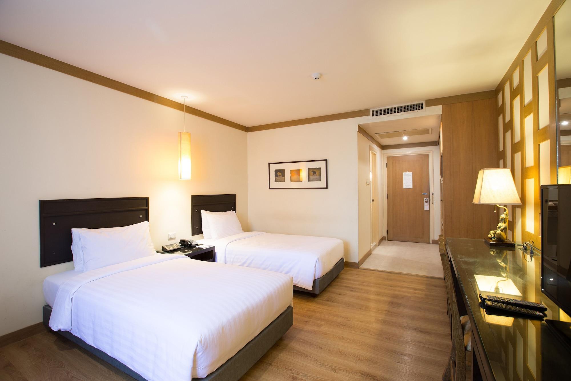 The Tarntawan Hotel Surawong Бангкок Экстерьер фото
